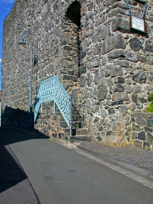 images/bilderleisten/burg_ellar/burg_ellar%20(10).jpg#joomlaImage://local-images/bilderleisten/burg_ellar/burg_ellar (10).jpg?width=525&height=700