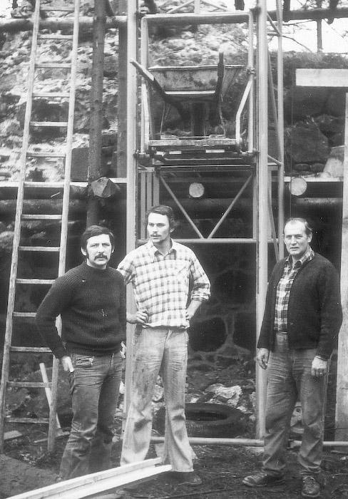 images/bilderleisten/burg_ellar/burg_ellar%20(18).jpg#joomlaImage://local-images/bilderleisten/burg_ellar/burg_ellar (18).jpg?width=488&height=700