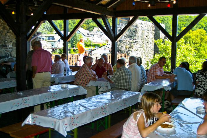 images/bilderleisten/burg_ellar/burg_ellar%20(44).jpg#joomlaImage://local-images/bilderleisten/burg_ellar/burg_ellar (44).jpg?width=700&height=467