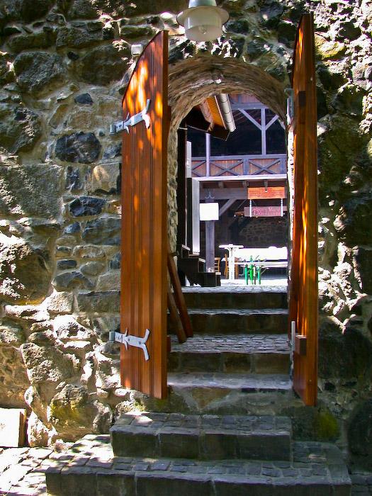 images/bilderleisten/burg_ellar/burg_ellar%20(5).jpg#joomlaImage://local-images/bilderleisten/burg_ellar/burg_ellar (5).jpg?width=525&height=700