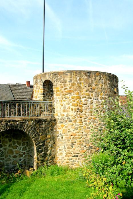 images/bilderleisten/hungerturm/20070721-20070721-hungerturm3-2_hdr.tif.jpg#joomlaImage://local-images/bilderleisten/hungerturm/20070721-20070721-hungerturm3-2_hdr.tif.jpg?width=467&height=700