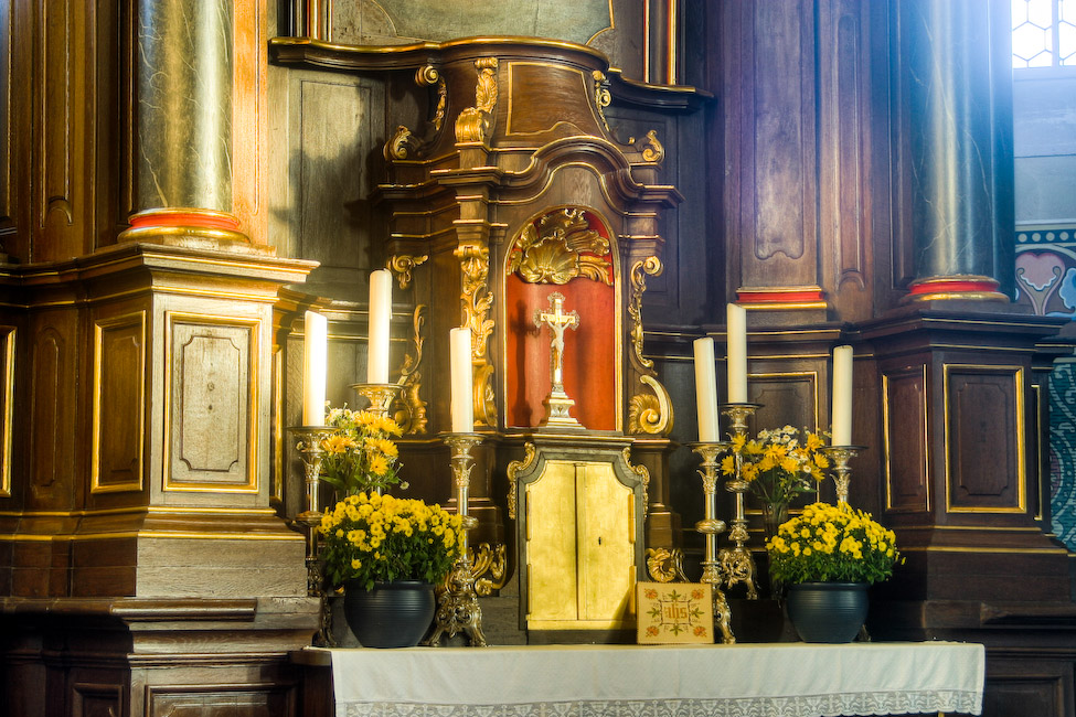 images/bilderleisten/kirchorte/ellar/IMG_7853_4_5.jpg#joomlaImage://local-images/bilderleisten/kirchorte/ellar/IMG_7853_4_5.jpg?width=975&height=650