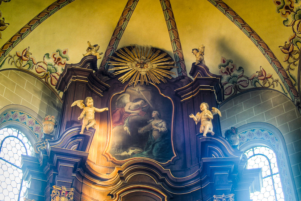 images/bilderleisten/kirchorte/ellar/IMG_7871_2_3.jpg#joomlaImage://local-images/bilderleisten/kirchorte/ellar/IMG_7871_2_3.jpg?width=975&height=650