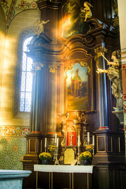 images/bilderleisten/kirchorte/ellar/IMG_7880_1_2.jpg#joomlaImage://local-images/bilderleisten/kirchorte/ellar/IMG_7880_1_2.jpg?width=433&height=649